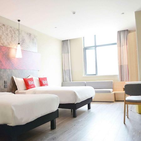 Готель Ibis Nanjing Tianyin Avenue Екстер'єр фото