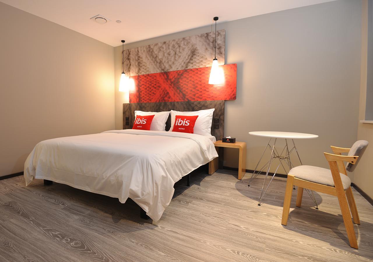 Готель Ibis Nanjing Tianyin Avenue Екстер'єр фото